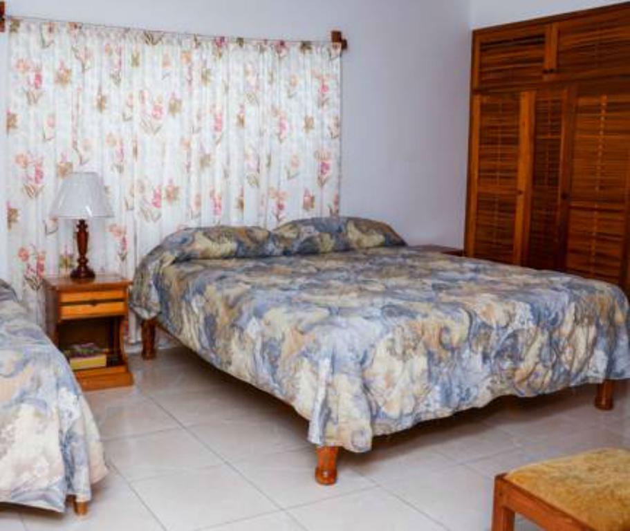 Vanvilla Guest House Negril Kültér fotó