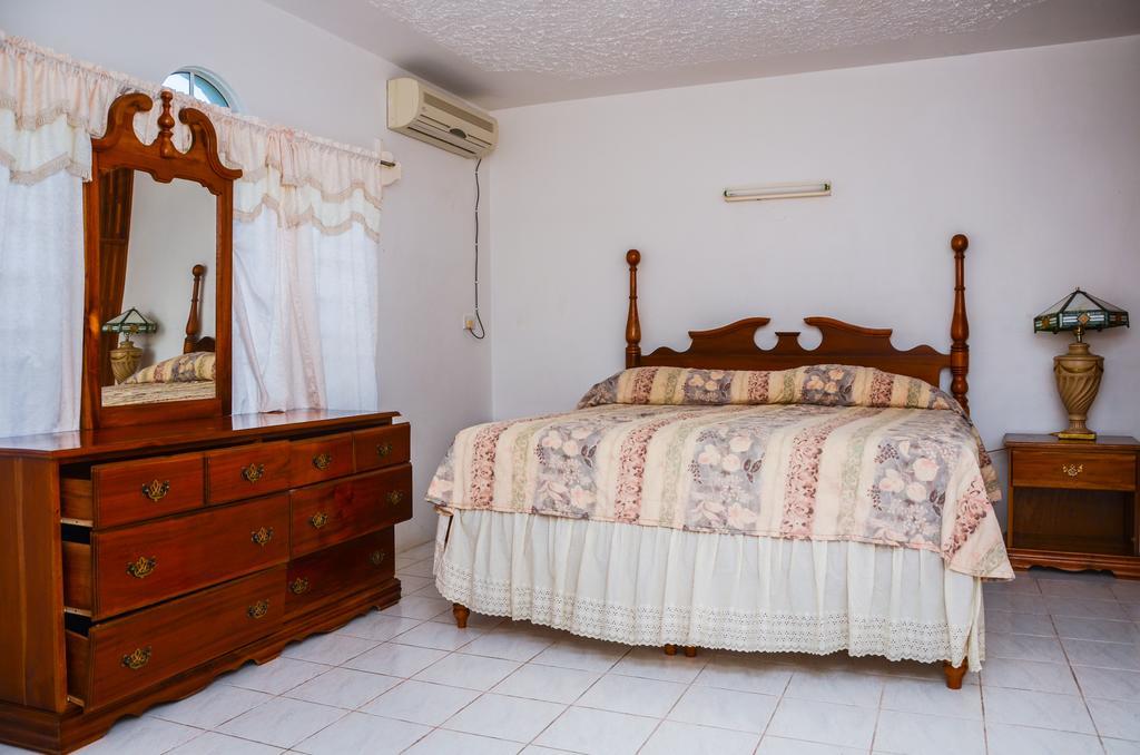 Vanvilla Guest House Negril Szoba fotó