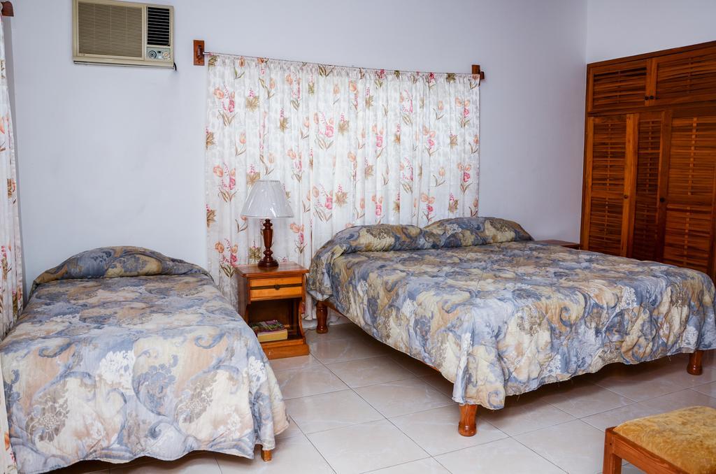 Vanvilla Guest House Negril Szoba fotó