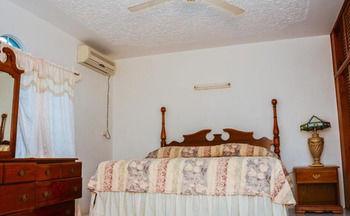 Vanvilla Guest House Negril Kültér fotó